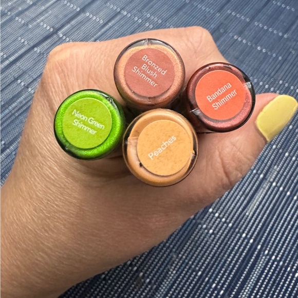 SeneGence ShadowSense. Multiple colors - Picture 2 of 2